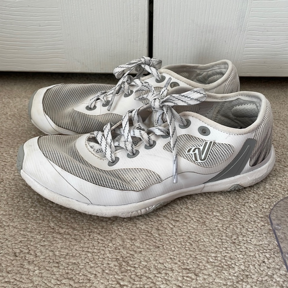 Varsity Ascend cheer shoes